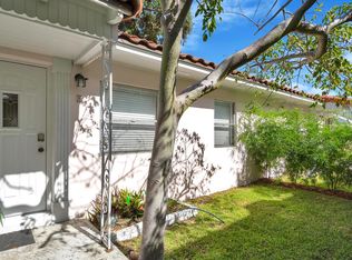 17 Ocean Breeze #3, Lake Worth, FL 33460