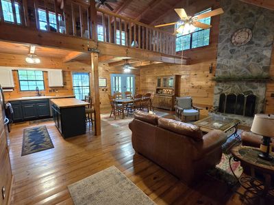 370 River Run Rd, Calhoun, TN, 37309