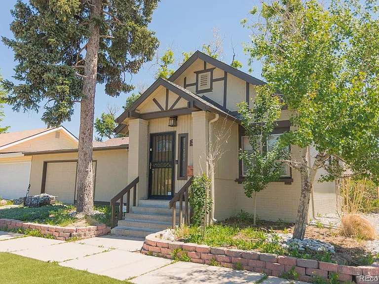 3916 W Conejos Pl — Photo 1