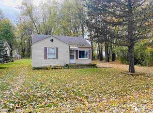 7116 Center St, Newport, MI