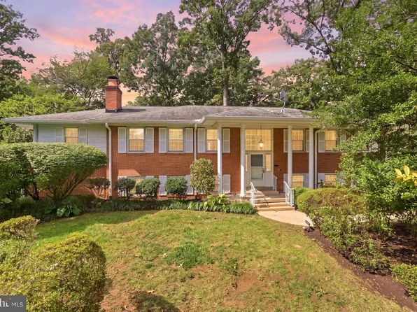 4001 Pine Brook Rd, Alexandria, VA 22310