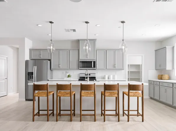 21441 Nicholas Dr, Riverside, CA 92507