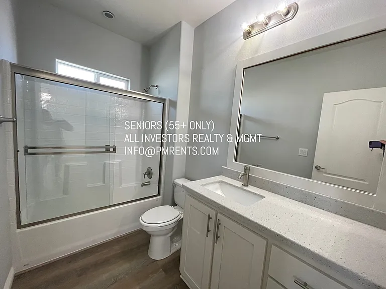 141 Douglas Dr #75 — Photo 9