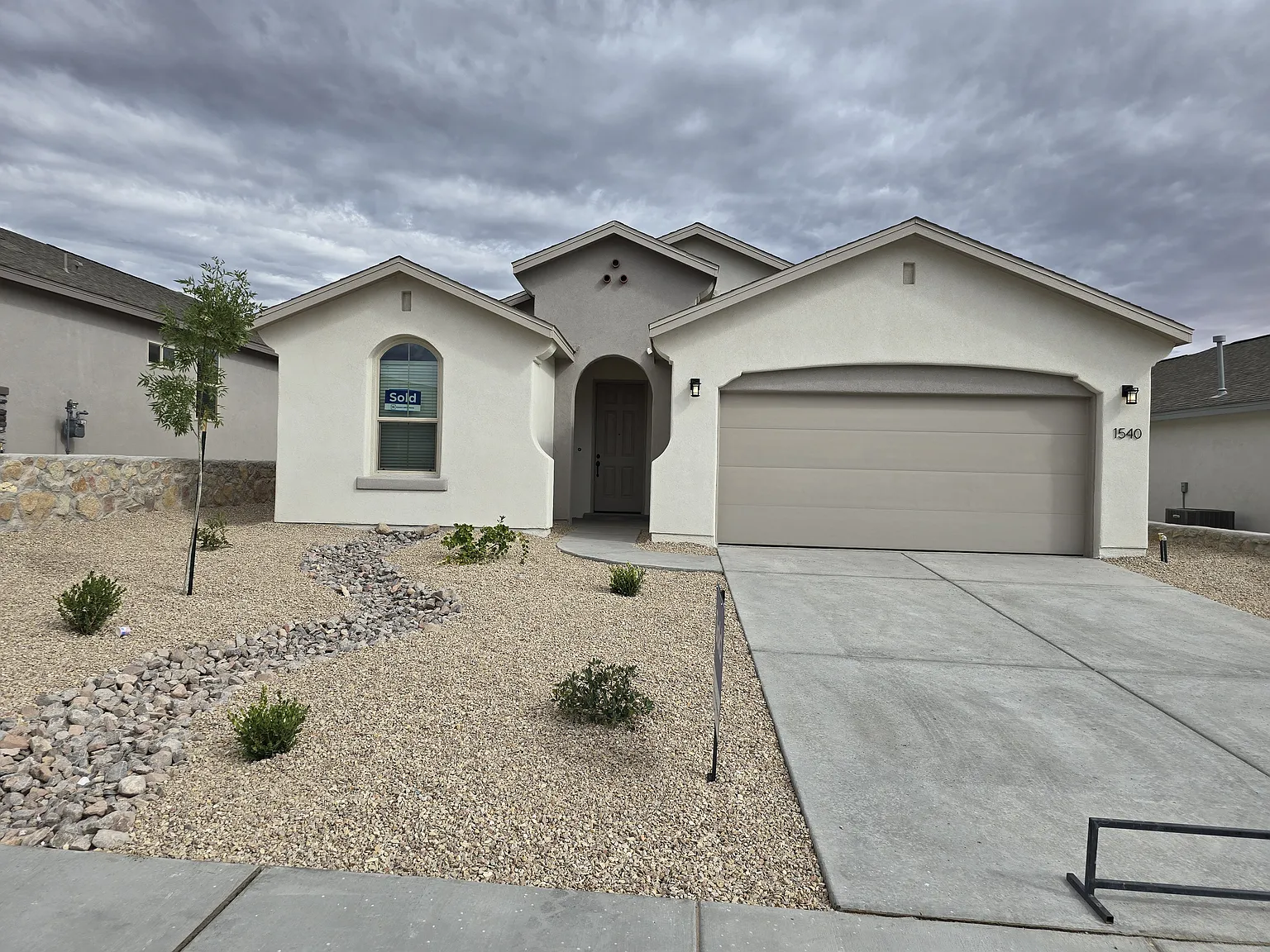 1540 Devine Ct — Photo 1