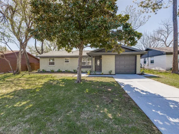 2950 Windmill Ln, Farmers Branch, TX 75234