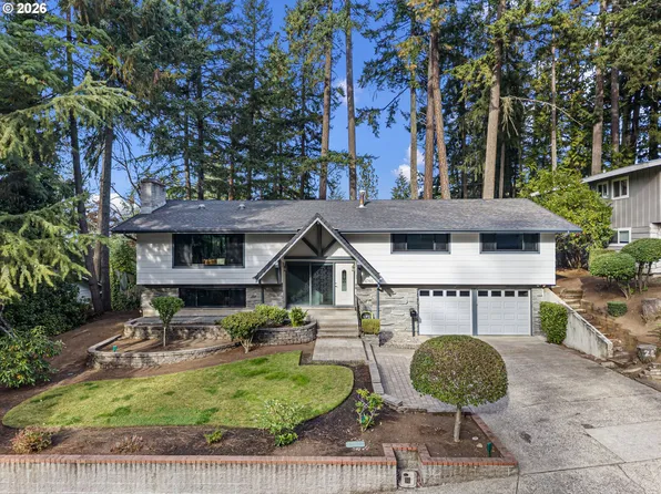 4765 Brookwood St, Eugene, OR 97405