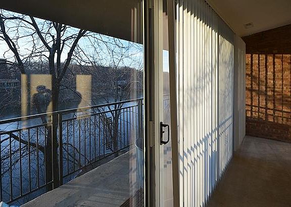 4th image of 6008 E Lake Dr APT 3B