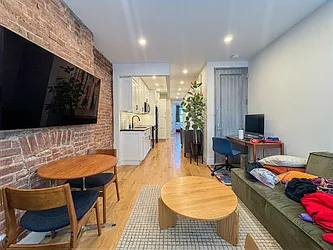 163 India Street, #2L