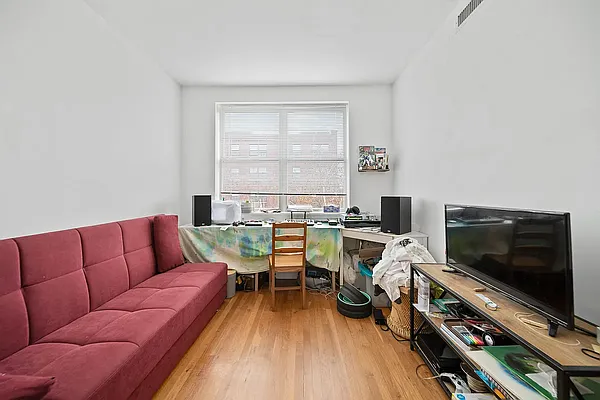 Rented by Owner | media 1