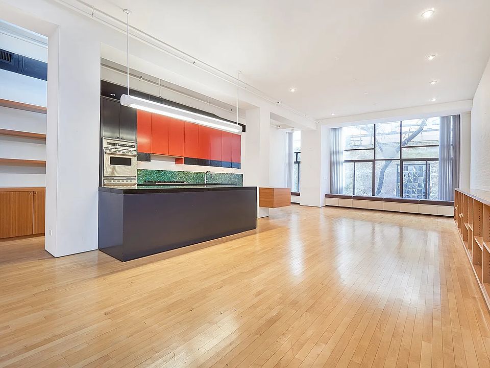 1st image of 140 Thompson St APT 1C