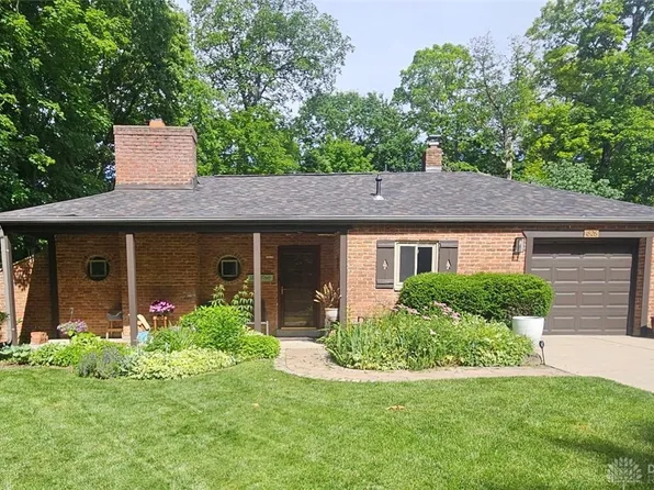 1826 Shady Ln, Dayton, OH 45432