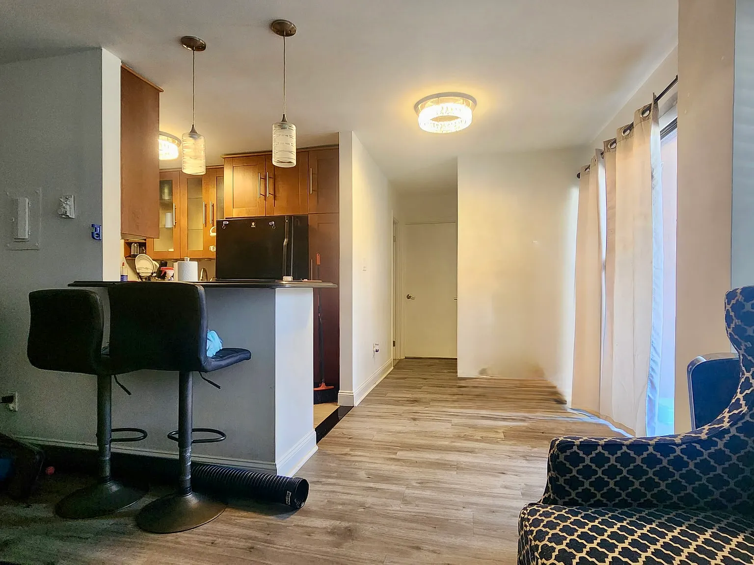 1501 South George Mason Dr — Photo 3