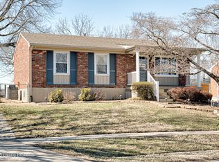 11606 Maple Way, Louisville, KY 40229