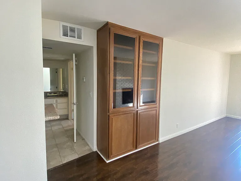 The Hilgard — Photo 121