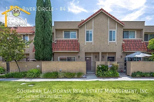 17954 River Cir #4 Photo 1