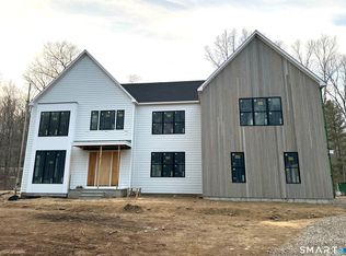 96 Old Highway, Wilton, CT