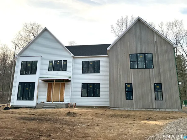 96 Old Highway, Wilton, CT 06897