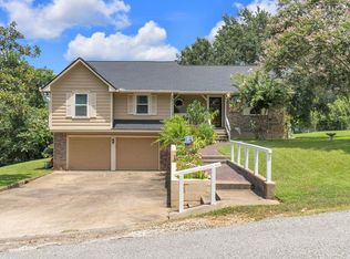 70 Valley Dr, Coldspring, TX 77331