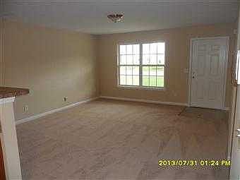 3rd image of 105 Dreville Dr