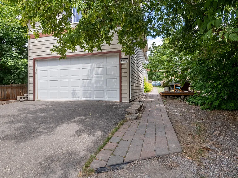 1017 Poplar St #1/2 — Photo 8