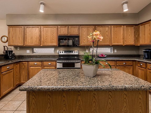 05-Kitchen