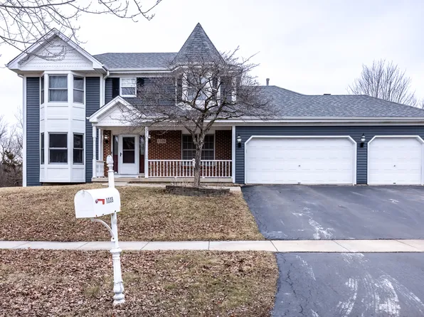 1335 Nagel Ct, West Chicago, IL 60185