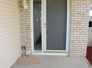 5750 Running Brook Rd, Farmington, NY 14425