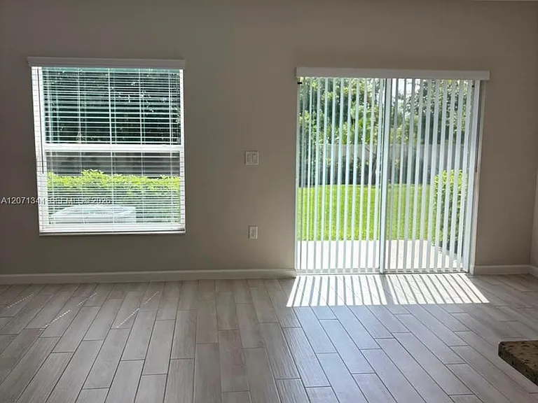 2835 Narcoossee Commons Way — Photo 9
