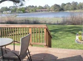 66 Foxgrape Rd, Chesapeake, VA 23702