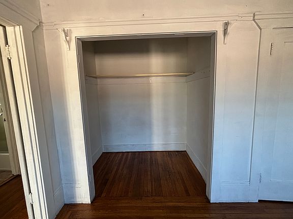 5th image of 3729 Penniman Ave #3