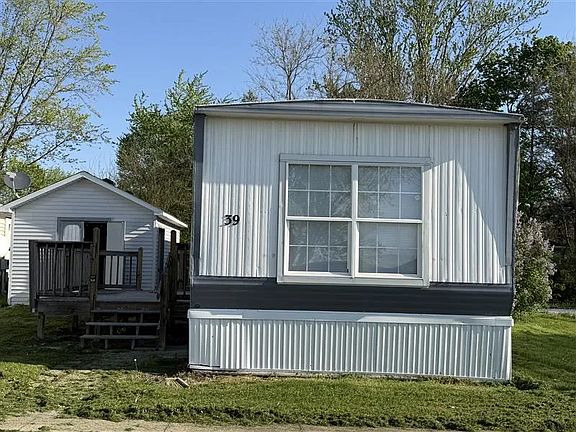 2nd image of 20828 Alliger Rd Lot 39