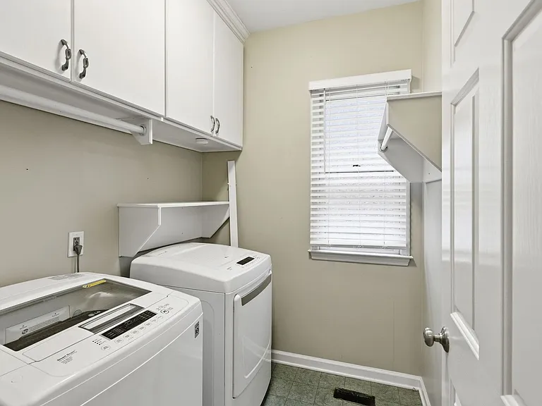 913 Magnolia Ct W — Photo 13