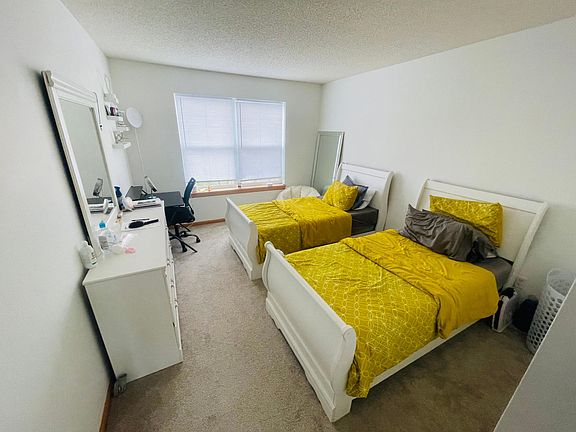 2nd image of 3905 Garland Ln N