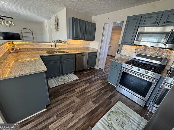 2nd image of 60 Templeton Way