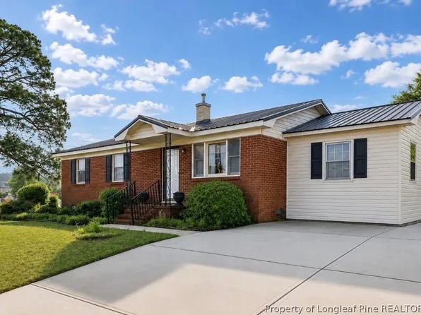 3115 Legion Rd, Hope Mills, NC 28348