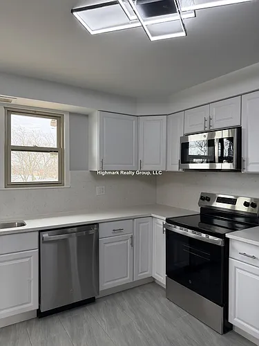 8644 Skokie Blvd #405A Photo 1