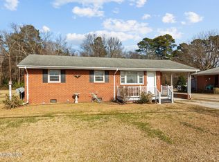 2484 Hull Rd, Kinston, NC 28504