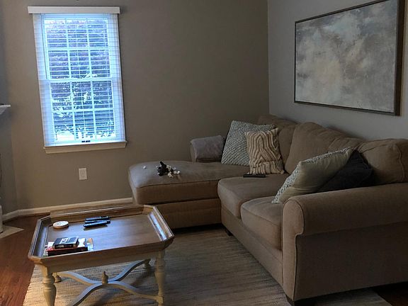 3rd image of 801 Wayne Ave NE #801