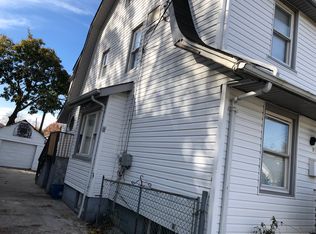 93 Ormond St, Hempstead, NY 11550