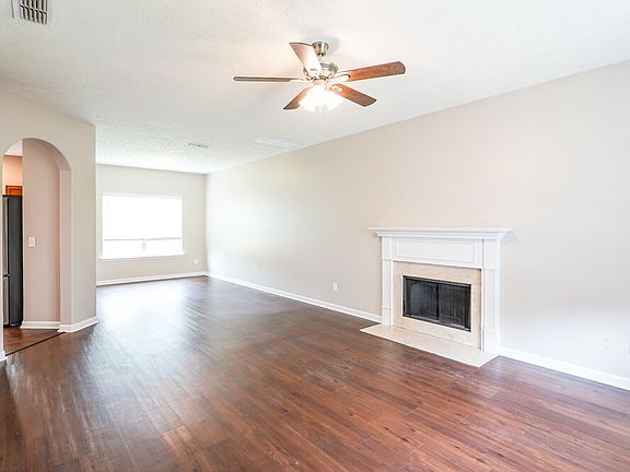 5th image of 1096 Shire Dr