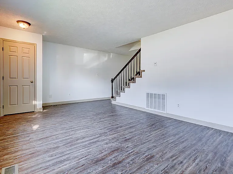143 High Point Ln — Photo 11