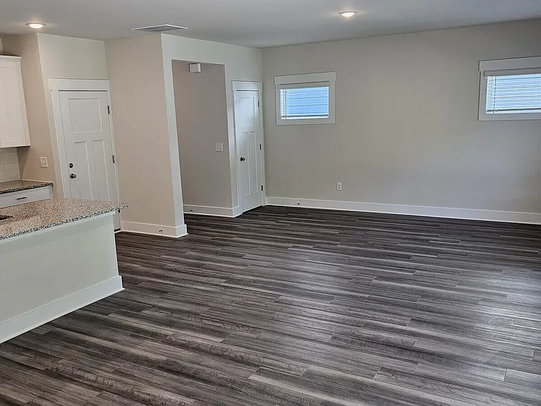 224 Lanyard Ln — Photo 3