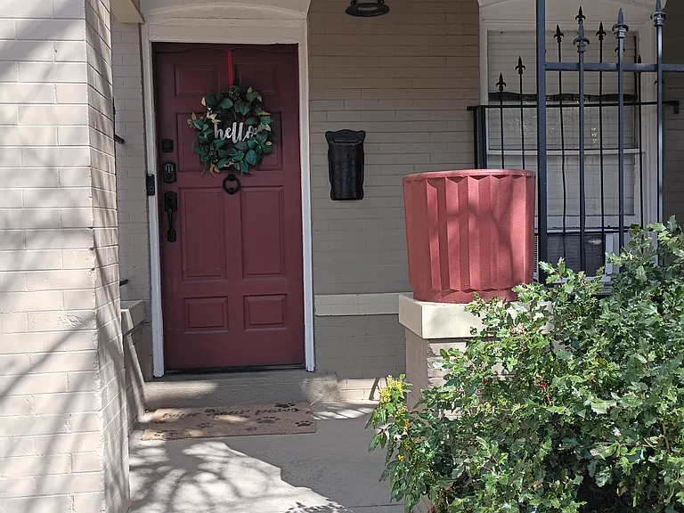 904 N Inca St — Photo 5