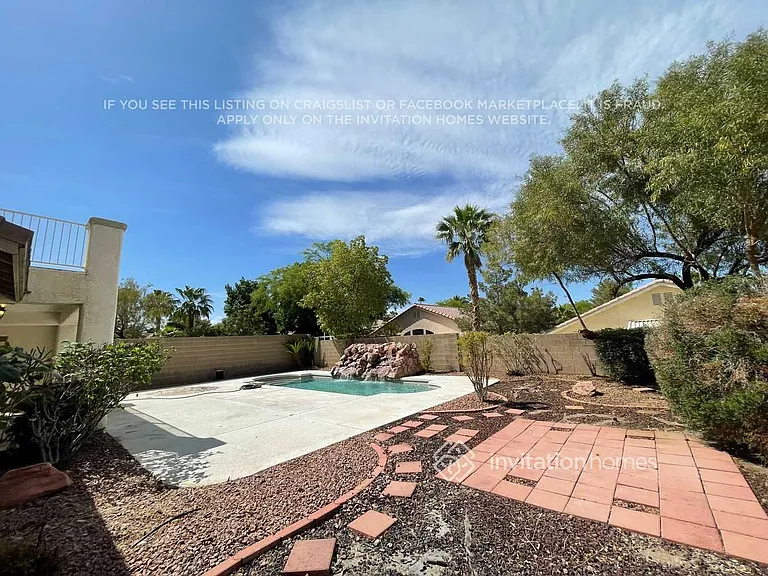 8104 Marin Pointe Ave — Photo 25