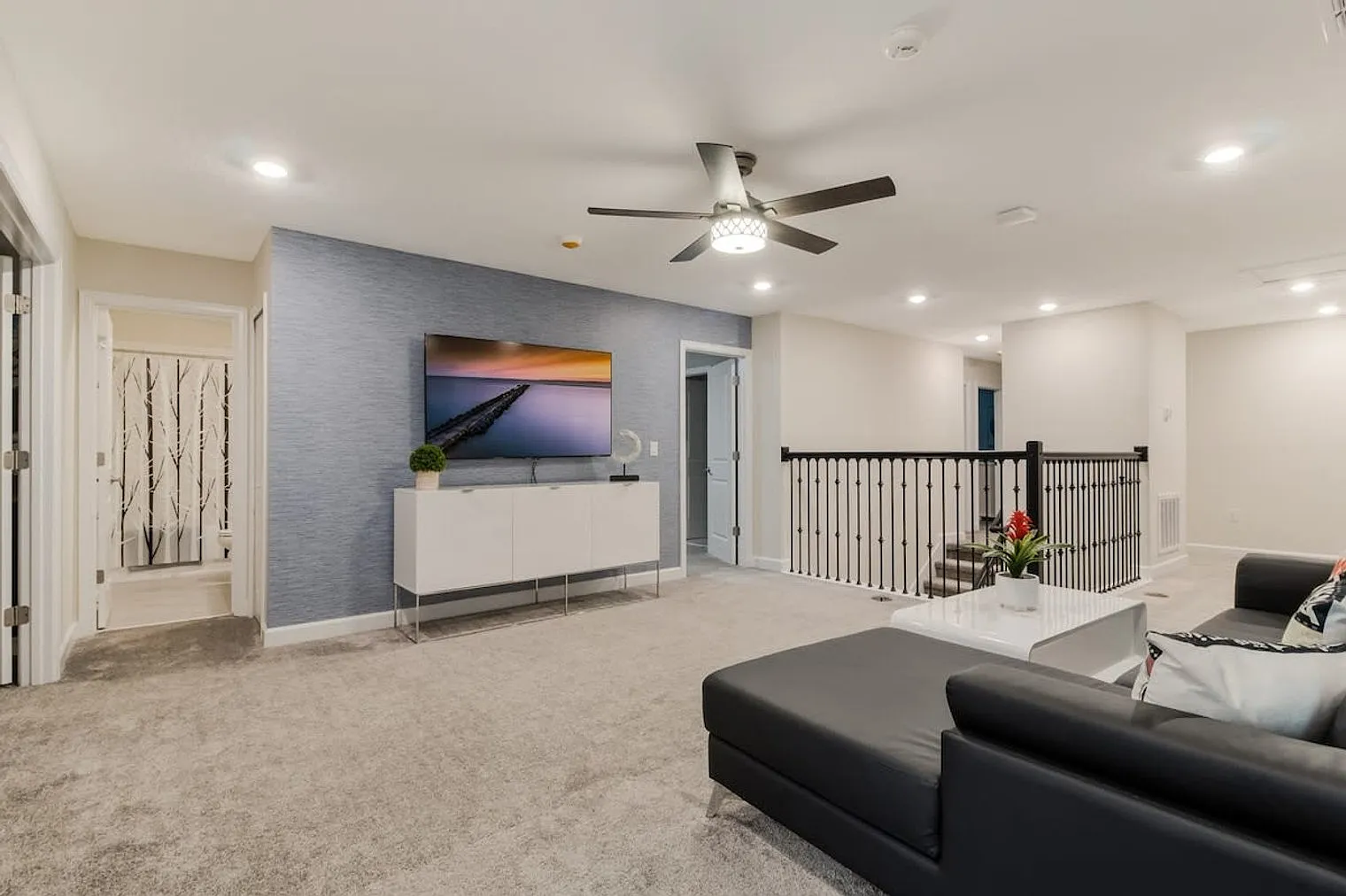 9 bed, 5.0 bath, 3799 sqft, $4,360 — Photo 4