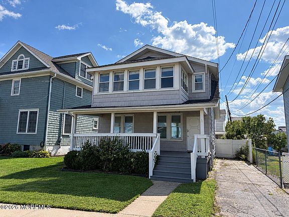 2nd image of 113 19th Avenue