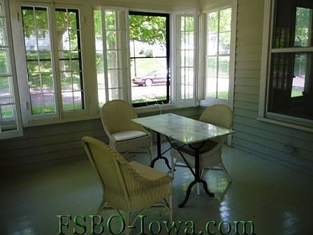 3 Seasons porch, which becomes an additional principal living and working room from spring through m