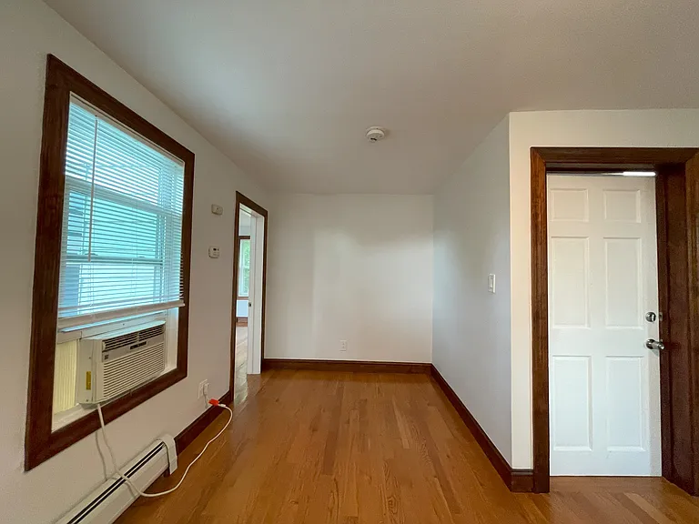 232-238 Claremont Ave #2 — Photo 11