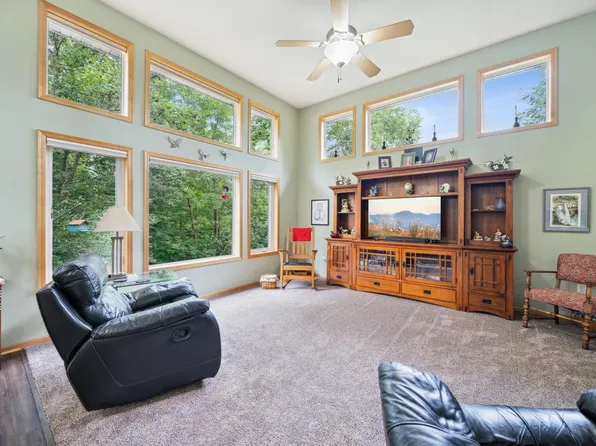 4834 200th St N, Forest Lake, MN 55025