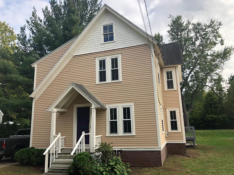 2nd image of 23 Jordan Ln #1